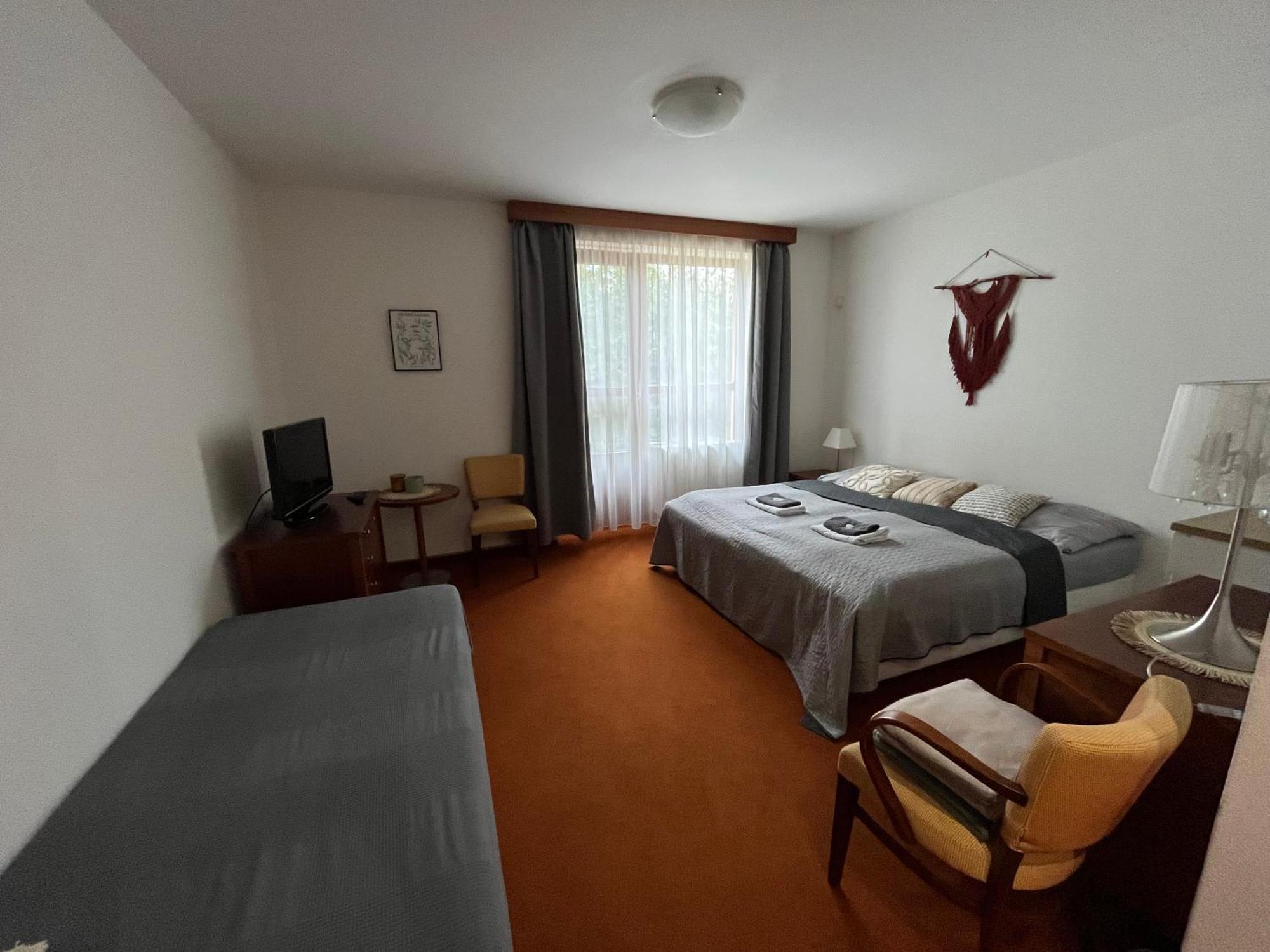 Simply Rooms Slavkov u Brna Exterior foto